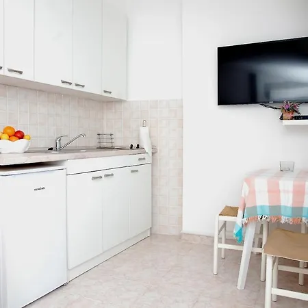 Studio Close To The Beach פאז'אנה